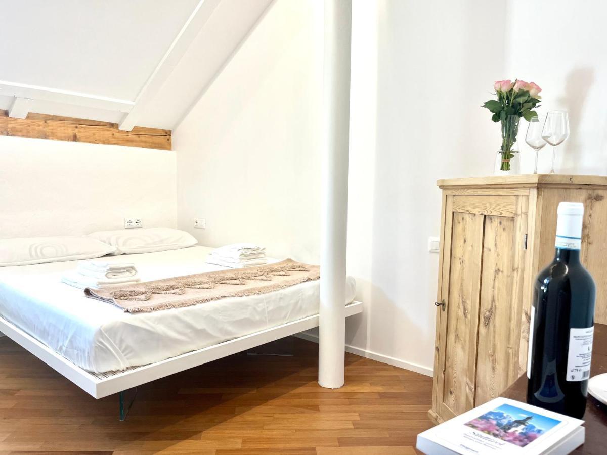 Historic Rooms And Apartments In The City Centre Of Bozen Extérieur photo